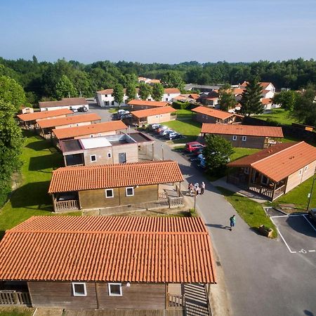 Chateau De La Plinguetiere Saint-Aignan-Grand-Lieu Esterno foto